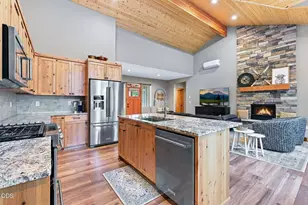 70828 Purslane Sh 7, Black Butte Ranch, OR 97759 - Photo 17