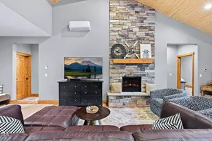 70828 Purslane Sh 7, Black Butte Ranch, OR 97759 - Photo 11
