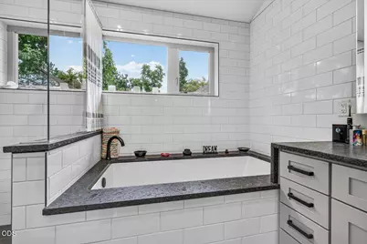 533 Fairview Street, Ashland, OR 97520 - Photo 39