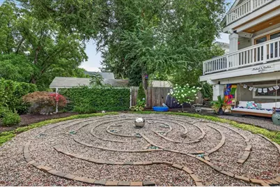 533 Fairview Street, Ashland, OR 97520 - Photo 55