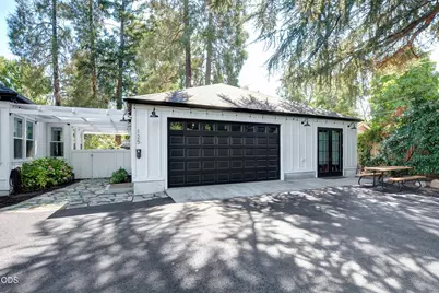 123 Vancouver Avenue, Medford, OR 97504 - Photo 3