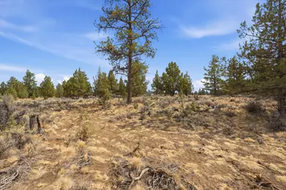 22018 Quebec Court, Bend, OR 97702 - Photo 37