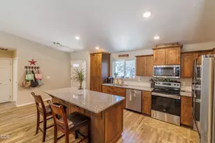 [Address not provided], Bend, OR 97707 - Photo 17
