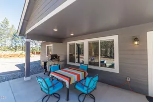 17450 Meadow Way, Bend, OR 97707 - Photo 13