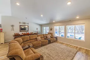 17450 Meadow Way, Bend, OR 97707 - Photo 35