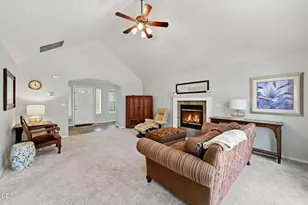 2067 NW Poplar Pl, Redmond, OR 97756 - Photo 5