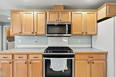 2067 NW Poplar Place, Redmond, OR 97756 - Photo 9