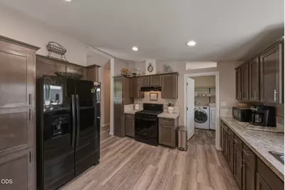51646 Pine Loop Drive, La Pine, OR 97739 - Photo 23