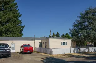 416 W Stewart Ave, Medford, OR 97501 - Photo 1