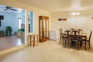 416 W Stewart Ave, Medford, OR 97501 - Photo 7