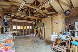 416 W Stewart Ave, Medford, OR 97501 - Photo 17