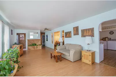 416 W Stewart Avenue, Medford, OR 97501 - Photo 3