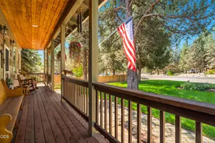 70116 Sorrell Dr, Sisters, OR 97759 - Photo 11