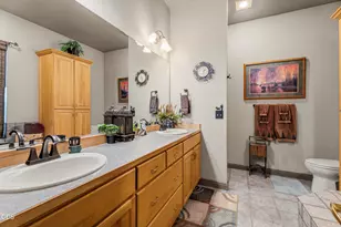 70116 Sorrell Dr, Sisters, OR 97759 - Photo 29