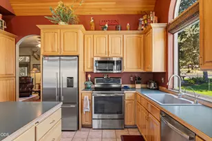 70116 Sorrell Dr, Sisters, OR 97759 - Photo 39