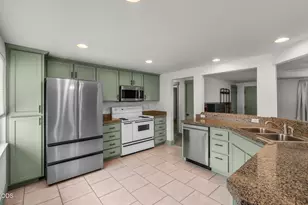 1516 SW 23rd St, Redmond, OR 97756 - Photo 5