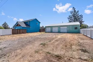 1516 SW 23rd St, Redmond, OR 97756 - Photo 19