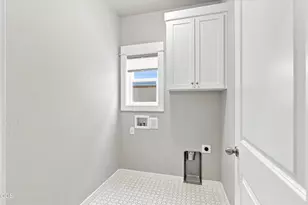 1754 Dragon Tail Pl, Medford, OR 97504 - Photo 31