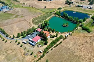 3311 Tresham Ln, Central Point, OR 97502 - Photo 41