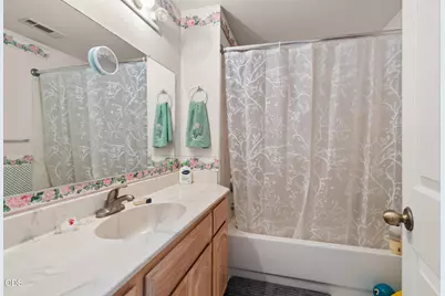 1459 Highcrest Drive, Medford, OR 97504 - Photo 11