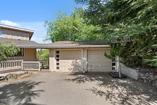 1459 Highcrest Dr, Medford, OR 97504 - Photo 29