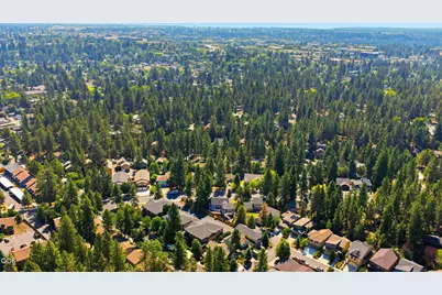 1181 NW Knoxville Boulevard, Bend, OR 97703 - Photo 39