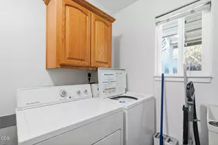1181 NW Knoxville Blvd, Bend, OR 97703 - Photo 25