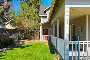 1181 NW Knoxville Blvd, Bend, OR 97703 - Photo 3