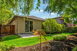 2960 NE Conners Ave, Bend, OR 97701 - Photo 27