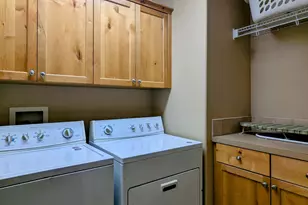 20441 Brentwood Ave, Bend, OR 97702 - Photo 19
