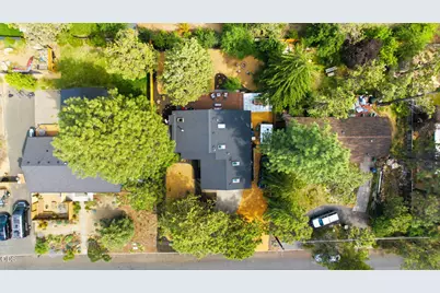 1240 NE 11th Street, Bend, OR 97701 - Photo 37