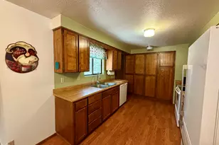 50842 Deer Forest Dr, La Pine, OR 97739 - Photo 7