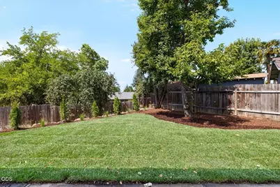 1789 Inverness Drive, Medford, OR 97504 - Photo 25