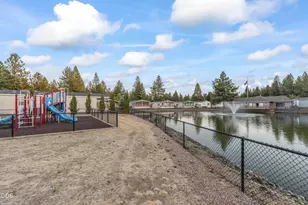 61000 Brosterhous Rd, Bend, OR 97702 - Photo 35