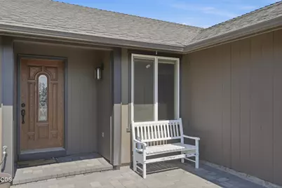4285 NE Butler Avenue, Redmond, OR 97756 - Photo 5