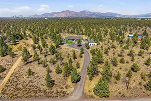 4285 NE Butler Ave, Redmond, OR 97756 - Photo 1