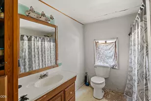 3580 Rockydale Rd, Cave Junction, OR 97523 - Photo 11