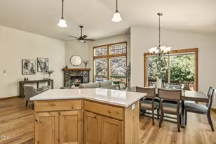 60813 Grand Targhee Dr, Bend, OR 97702 - Photo 11