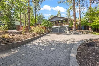 1510 NW West Hills Avenue, Bend, OR 97703 - Photo 29