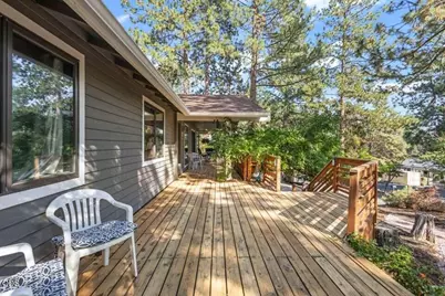1510 NW West Hills Avenue, Bend, OR 97703 - Photo 31