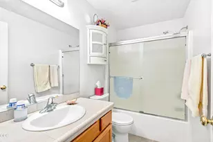2227 SW Newberry Ct, Redmond, OR 97756 - Photo 15
