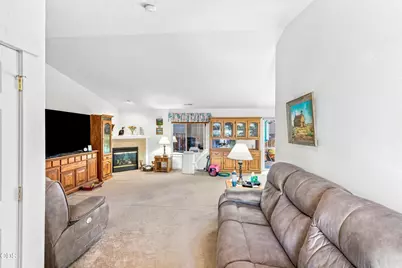 2227 SW Newberry Court, Redmond, OR 97756 - Photo 3