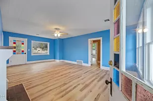 540 E California St, Jacksonville, OR 97530 - Photo 9