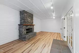 540 E California St, Jacksonville, OR 97530 - Photo 47