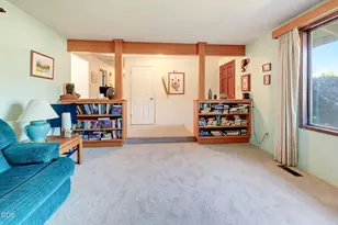 1964 Camellia Ave, Medford, OR 97504 - Photo 13