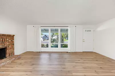 1832 Nancy Avenue, Central Point, OR 97502 - Photo 5