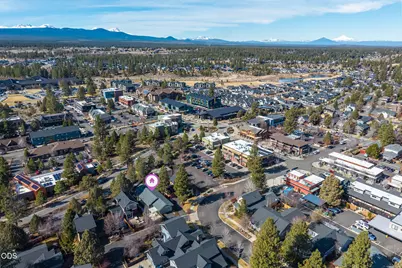 762 NW Mount Washington Drive, Bend, OR 97703 - Photo 31