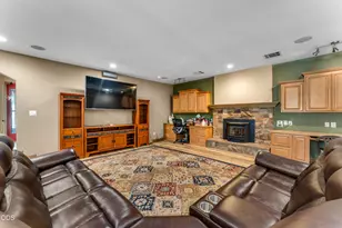12330 E Evans Creek Rd, Rogue River, OR 97537 - Photo 15