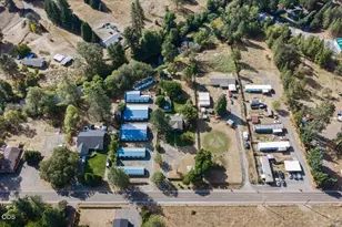 8550 E Evans Creek Rd, Rogue River, OR 97537 - Photo 39