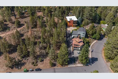 1710 SW Knoll Avenue, Bend, OR 97702 - Photo 3